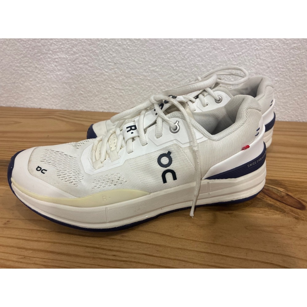 OnCloud Running THE ROGER Pro Tennis Shoes White Indigo Womens 9.5